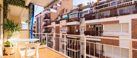 Casa | 2 habitaciones y internet