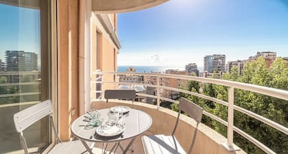 Make your life easier in this peaceful and central accommodation near the Monte Carlo area