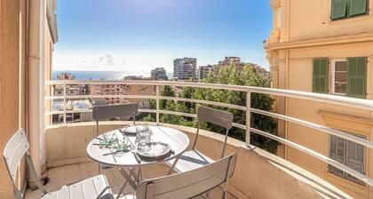 1 room apartment 1 minute from Monaco