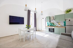 House | 2 bedrooms - Maison Vittorio Emanuele (Naples)