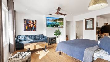 Wi-Fi de cortesia, roupa de cama