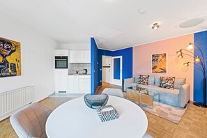 Living area - 4ty3-Apartments Naschmarkt City Apt (Vienna)