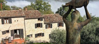 Vacation apartment in the middle of paradise, on Monte Paganuccio / Marche. Nature and tranquillity.