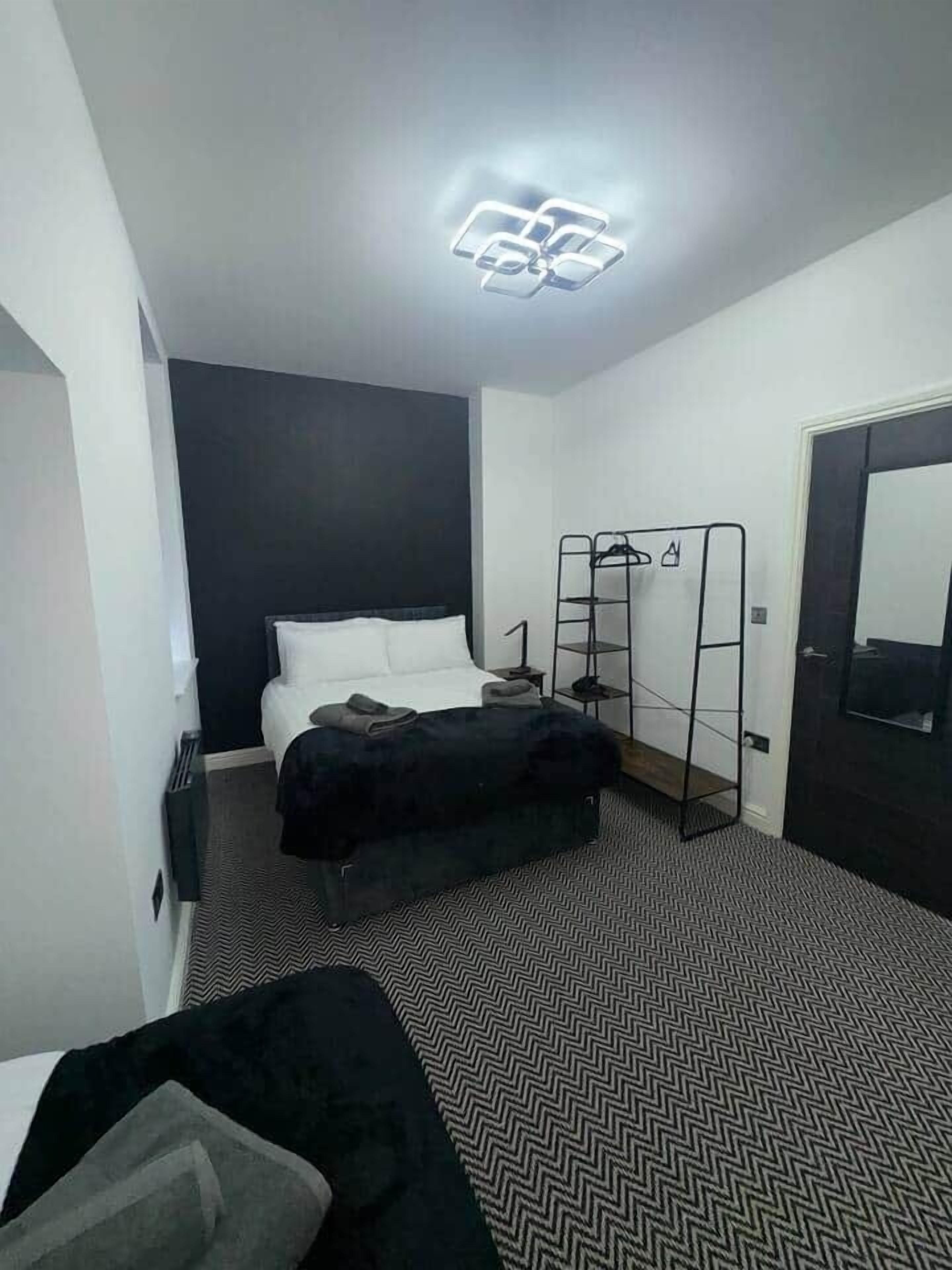 2 Schlafzimmer, Bügeleisen/Bügelbrett, WLAN, Bettwäsche
