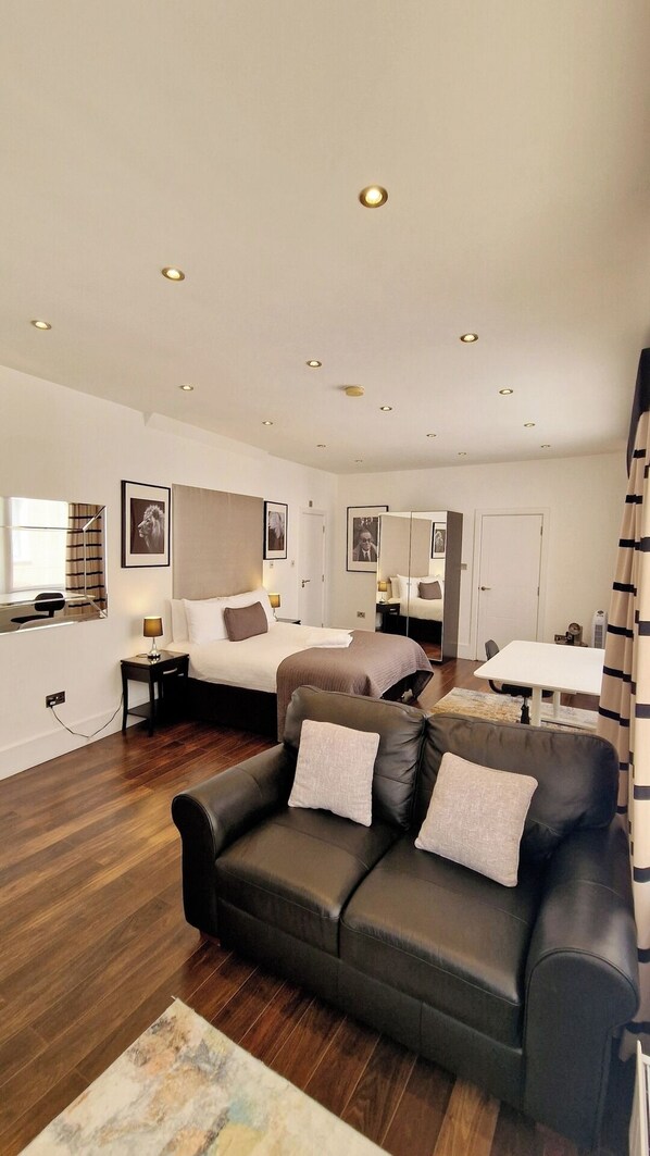 1 bedroom, iron/ironing board, WiFi