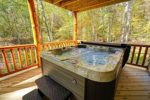 Bain à remous extérieur