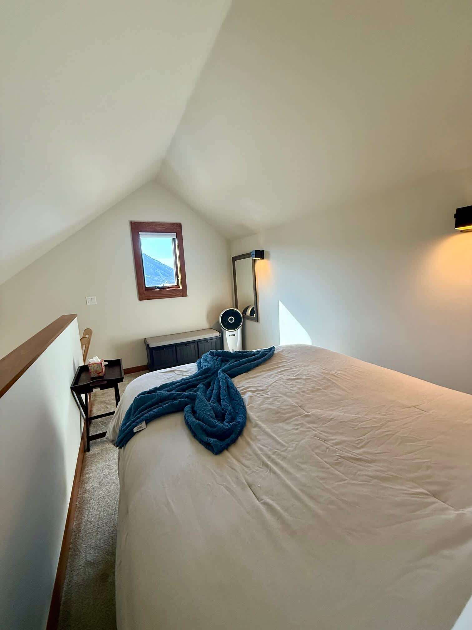 4 chambres, fer et planche à repasser, lit de bébé portatif, Wi-Fi