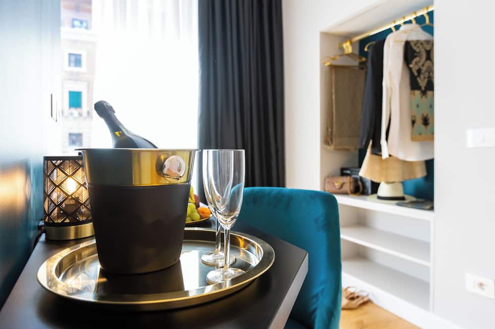 REGOLA LUXURY RELAIS