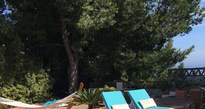 Charming cottage outside Frigiliana with AC, WiFi