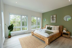 4 dormitorios, tabla de planchar con plancha, wifi y ropa de cama