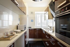 Comfort Apartment, 1 Bedroom, Sea View, Oceanfront | Private kitchen | Electric kettle, toaster - Punta Apartment Joe 2.8 (Piran)