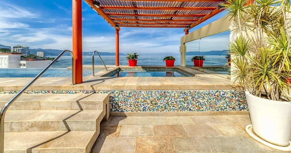 Apartment | 1 bedroom, Internet - V166 106 in Jalisco With 1 Bedrooms and 1 Bathrooms (Puerto Vallarta)