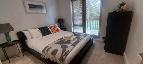 Elegantly Refurbed 2BD in Shankill - 3km from Bray
