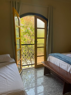 Basic Double Room, Garden View | Free WiFi - pousada vale do queijo (Serro)
