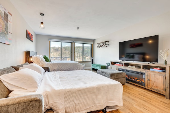 Apartment (0 Bedroom) | Interior