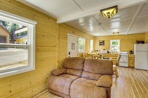 Interior - Walk to Water: Cozy Cabin in Green Valley Lake! (Green Valley Lake)