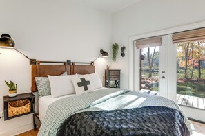 House (1 Bedroom) | Interior