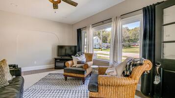 Nhà (3 Bedrooms) | Nội thất