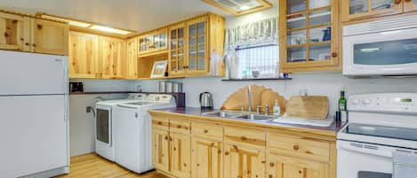 House (1 Bedroom) | Interior