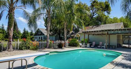 Deck & Fire Pit! Quiet Home Near Sacramento River
