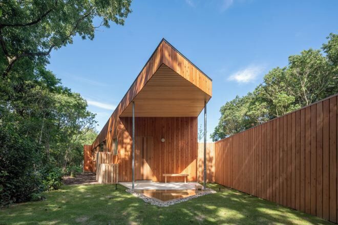 المنشأة من الخارج