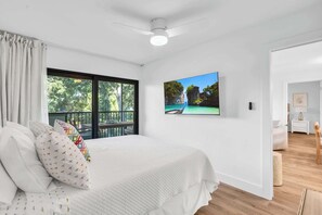 2 slaapkamers, een strijkplank/strijkijzer, reisbedje, wifi