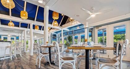 Fantastic Views - Condo W Private Beach Access