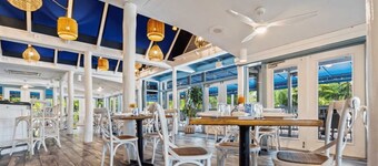 Fantastic Views - Condo W Private Beach Access