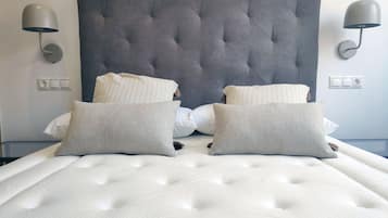 Apartamento estándar, 1 cama doble | 1 dormitorio, wifi gratis, ropa de cama