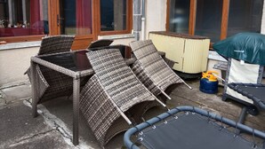 Outdoor dining - Les randonneurs room  (Aydat)