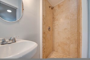 House | 1 bedroom, Internet