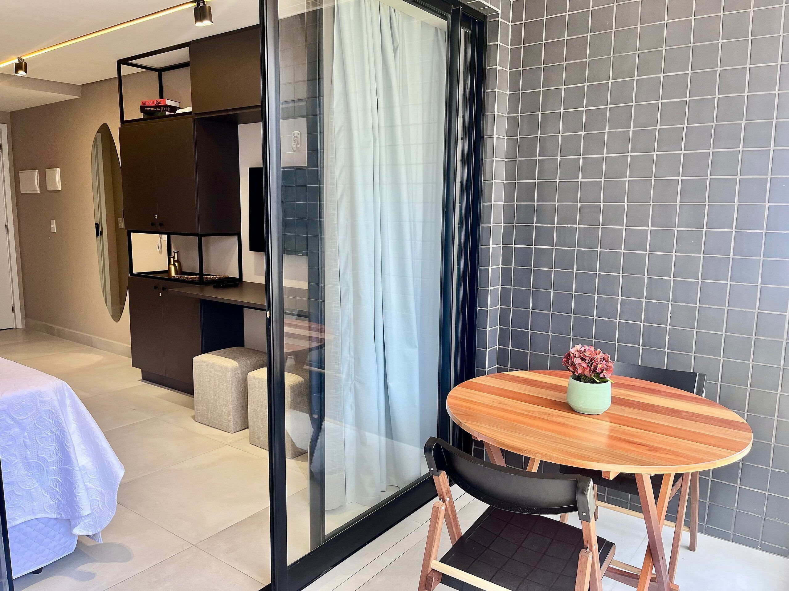 Classic Apart Daire | 1 yatak odası, ayrı ayrı dekore edilmiş, ayrı ayrı döşenmiş, masa 