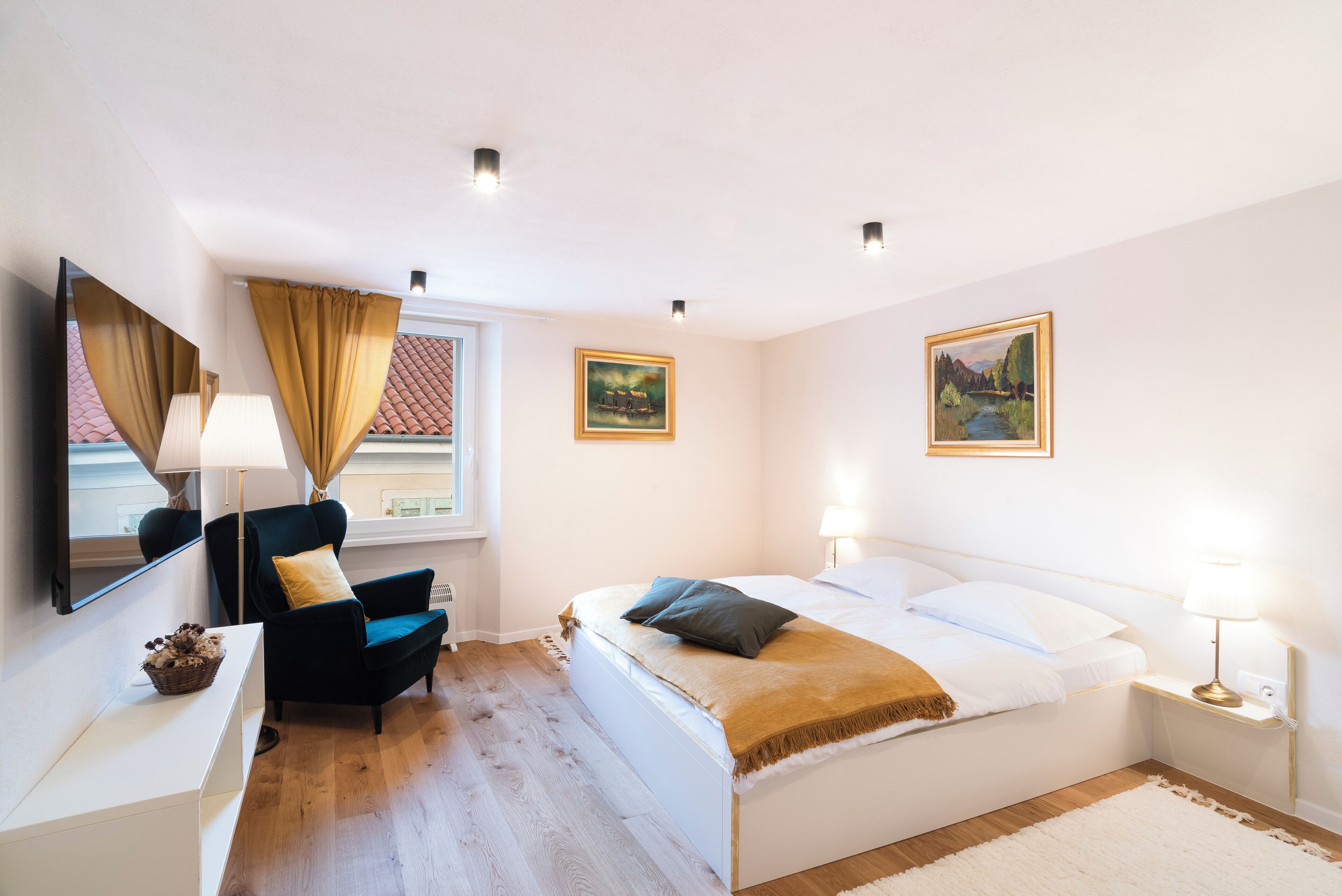 Family Apartment, 3 Bedrooms, City View | 3 bedrooms, soundproofing, free WiFi