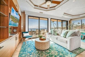 Appart'hôtel, 2 chambres | Coin séjour