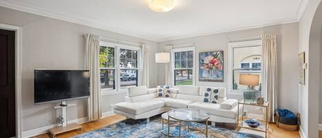 Apartment, 3 Schlafzimmer | Wohnbereich