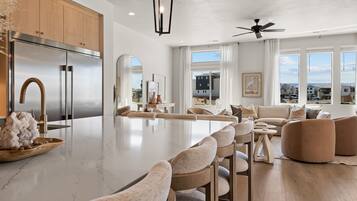 Townhome, Multiple Bedrooms | Interior