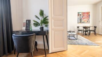 Apartamento conforto, vista para a cidade | Wi-Fi de cortesia