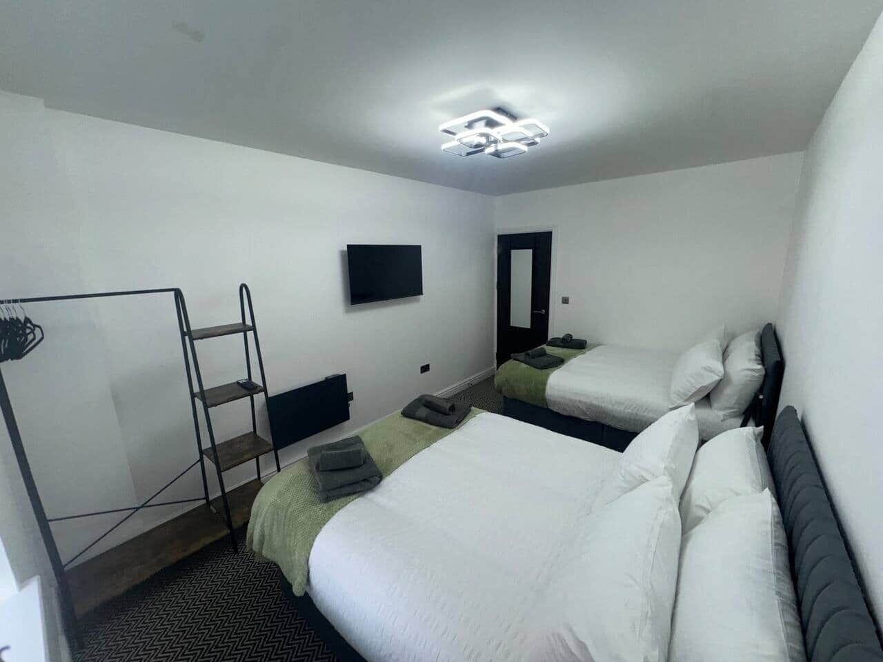 2 Schlafzimmer, Bügeleisen/Bügelbrett, WLAN, Bettwäsche