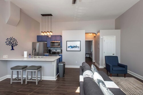 Heart of Mainstrasse 1