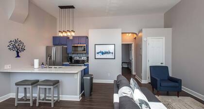 Heart of Mainstrasse 1