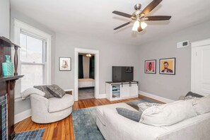 1 quarto, ferros/tábuas de passar roupa, Wi-Fi, roupa de cama