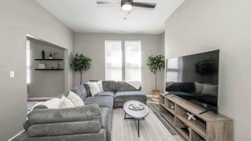 Televisión y oficina