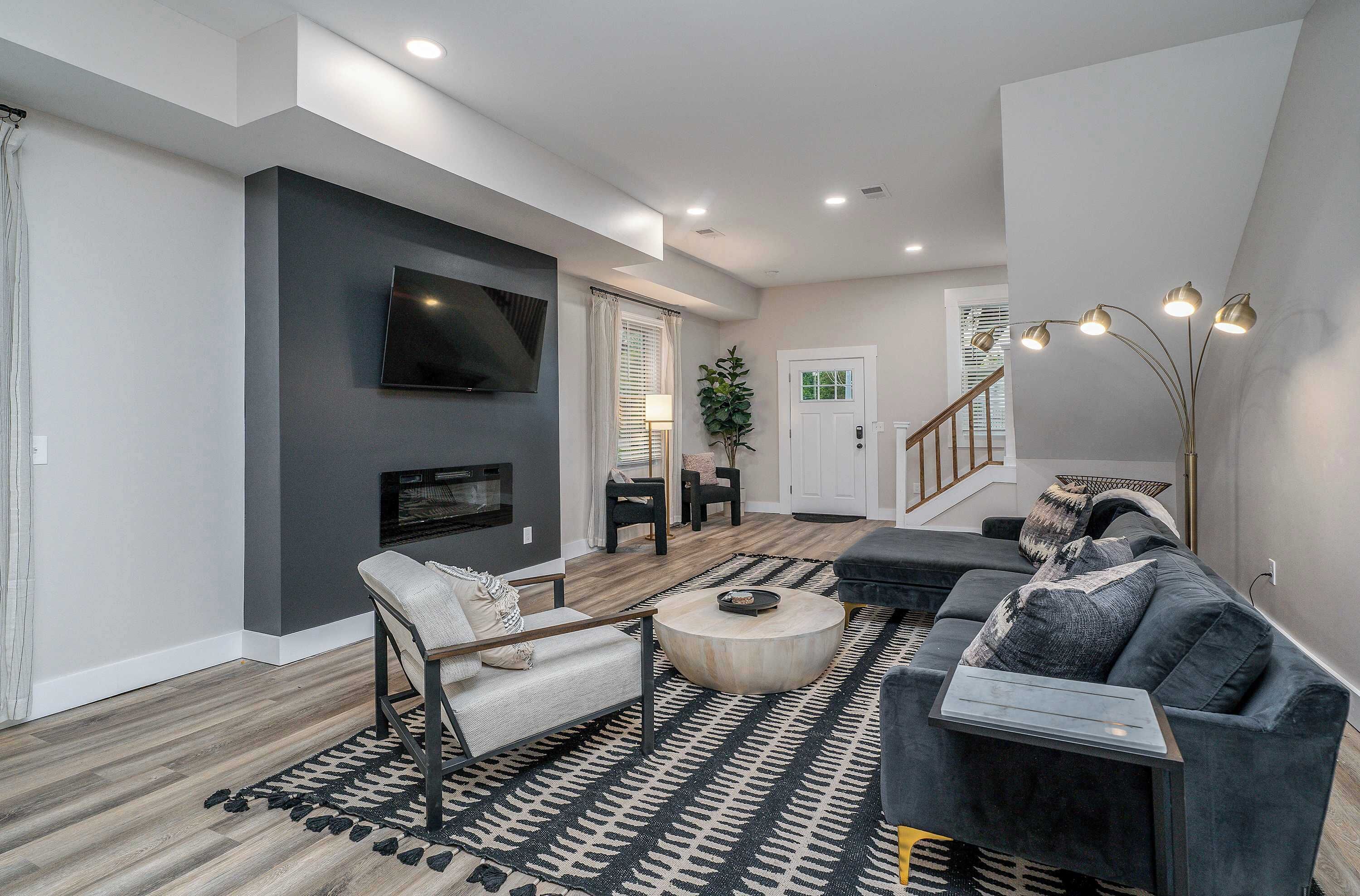 TV, fireplace, books, offices