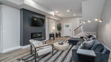 TV, fireplace, offices