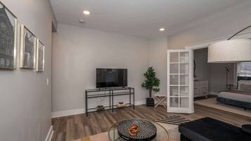 TV, offices