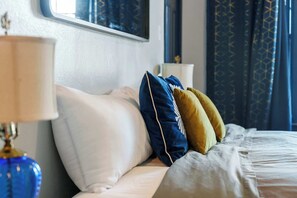 2 habitaciones, escritorio, wifi y ropa de cama 