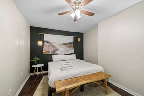 1 bedroom, WiFi, bed sheets