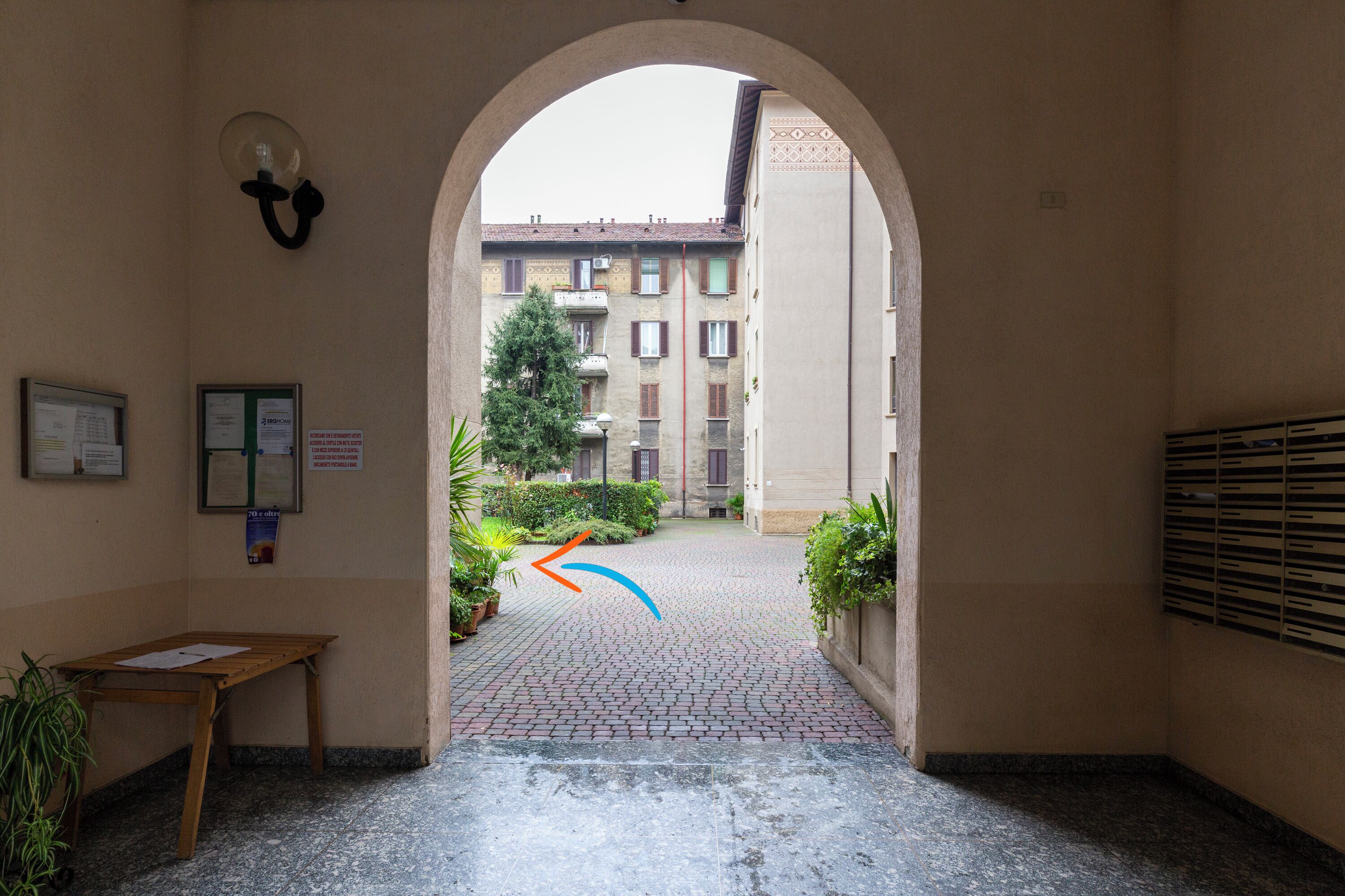 Entrée de l’hébergement