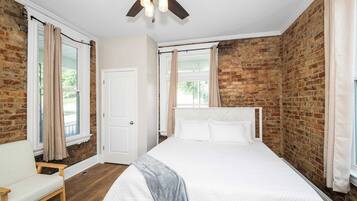 4 bedrooms, iron/ironing board, travel crib, WiFi