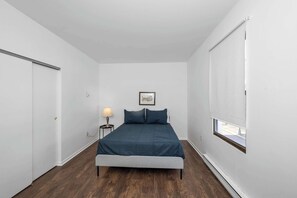 1 habitación, wifi y ropa de cama